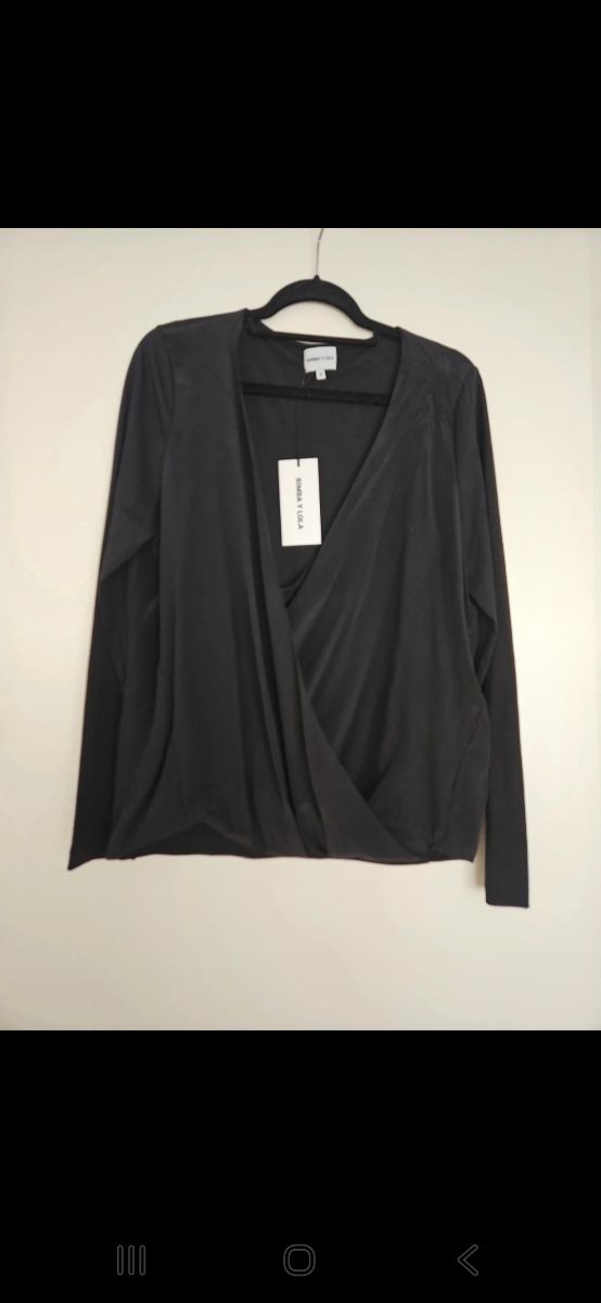 Blusa Bimba y Lola negra - cruzada
