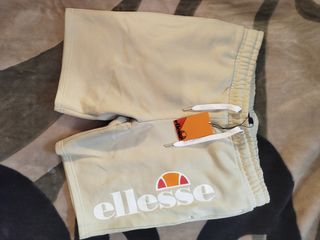 Short Ellesse bege - Novo c/ etiqueta