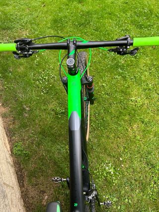 Cube Reaction Race GTC carbon green