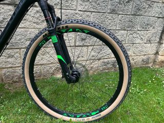 Cube Reaction Race GTC carbon green