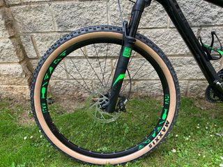 Cube Reaction Race GTC carbon green