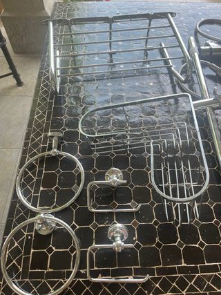 Juego baño cromado: toalleros, jabonera