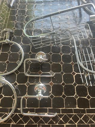 Juego baño cromado: toalleros, jabonera