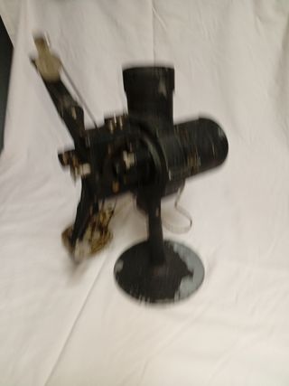 Proyector Bell & Howell Filmo 16mm