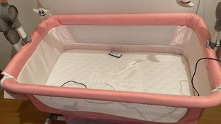 Cuna mecedora electrica rosa para bebe