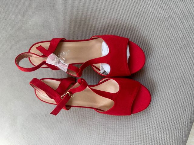 Sandali rossi scamosciati tacco 10