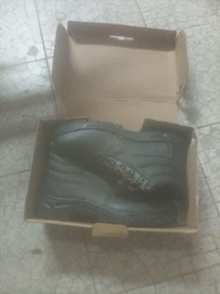 Zapato seguridad Panter S1P - Talla 45