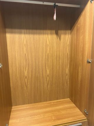 Armario 2 puertas - Madera