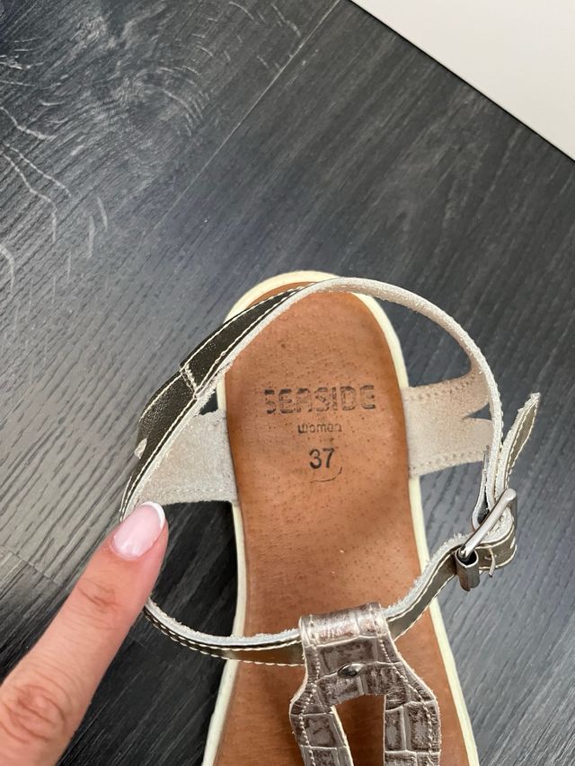 Sandalias Seaside doradas mujer