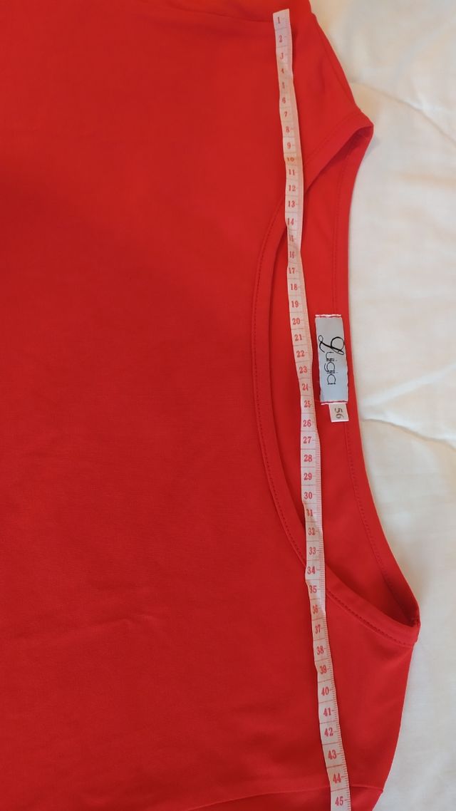 Camiseta roja Luigia talla XXL