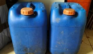 2 Bidones de plástico 25L