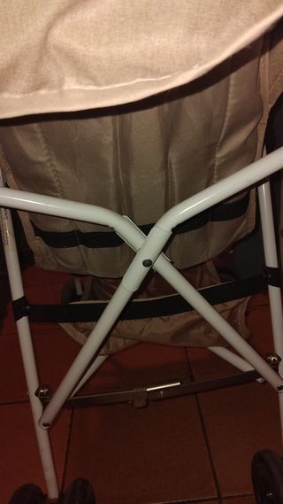 Silla mecedora bebé Cona