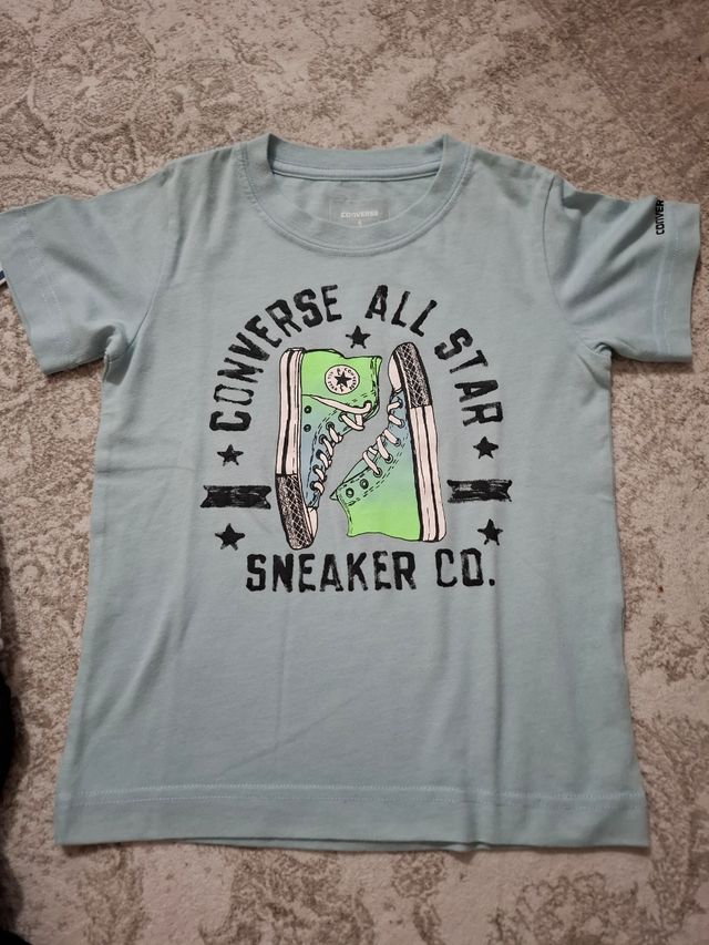 3 Camisetas Niño 4-5 años - levis, Converse y GAP