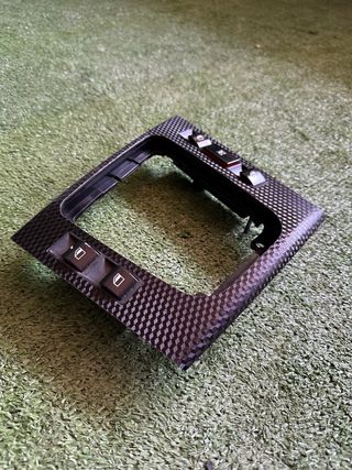 Moldura BMW cambio - carbono