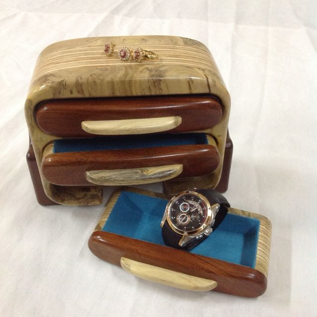 Joyero tematicos de madera artesanal 9 cajones