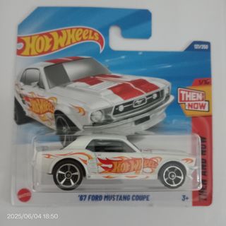 Hot Wheels '67 Ford Mustang Coupé