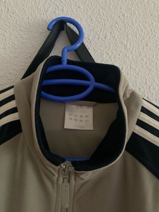 Chaqueta Adidas Vintage Beige-Negra VINTAGE OVERSI