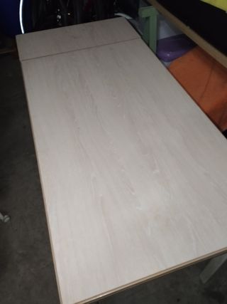 Mesa extensible beige antigua