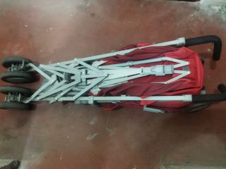 Silla paseo Chicco roja