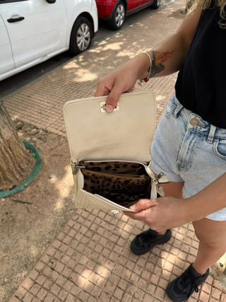 Bolso bandolera beige