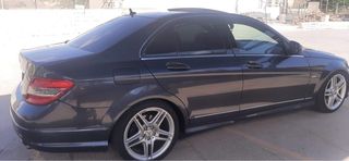 Mercedes-Benz Clase C320 CDI