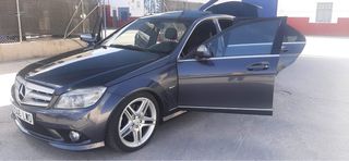Mercedes-Benz Clase C320 CDI