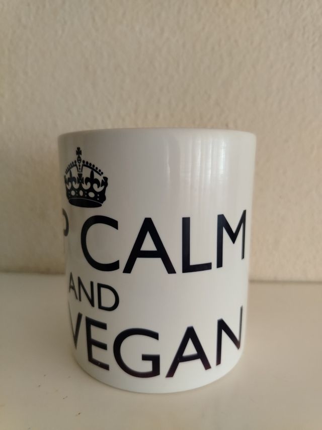 Taza Keep Calm and go Vegan