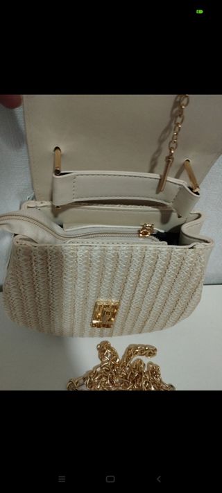 Bolso bandolera beige y dorado