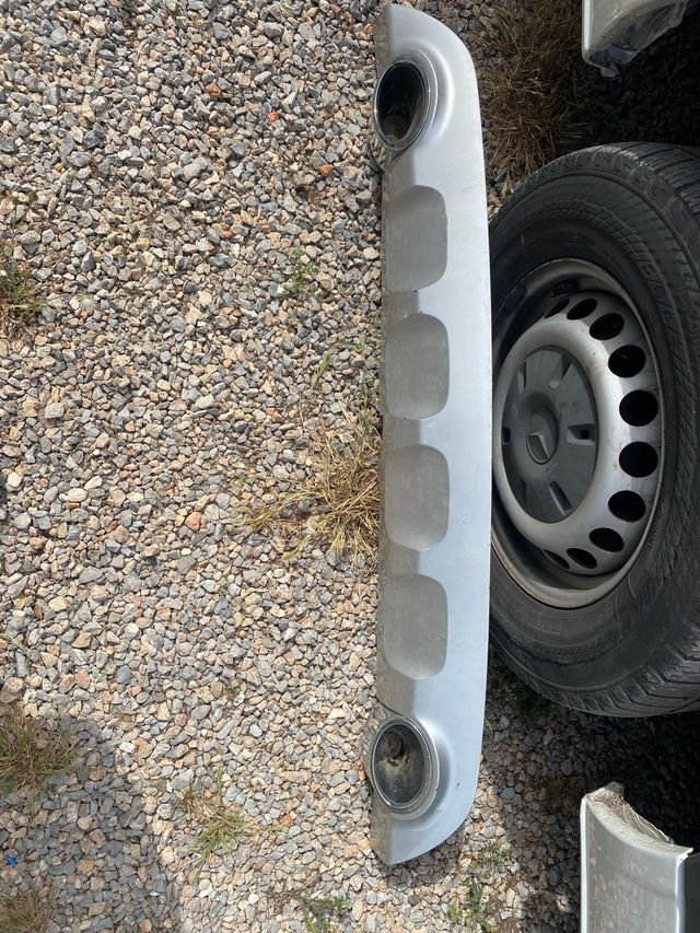 Parachoques trasero KIA 86665-1800