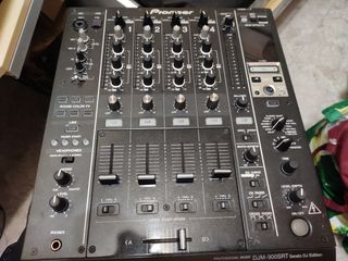 Djm 900 SRT