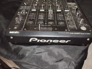 Djm 900 SRT