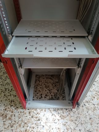 Armario Rack 19" - Servidor