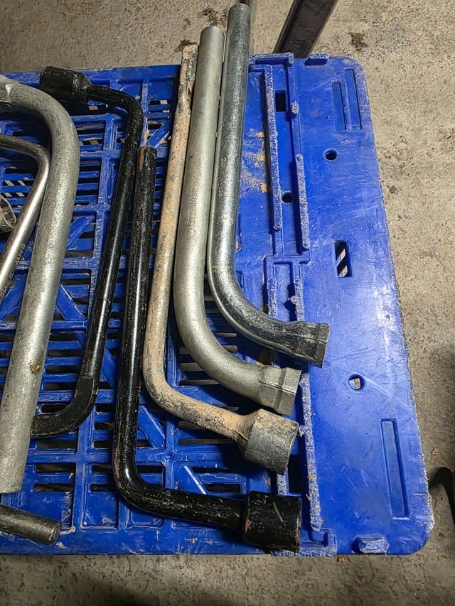 Chaves de roda várias medidas