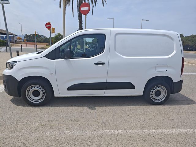 PEUGEOT Partner Premium Standard 600kg BlueHDi 73kW