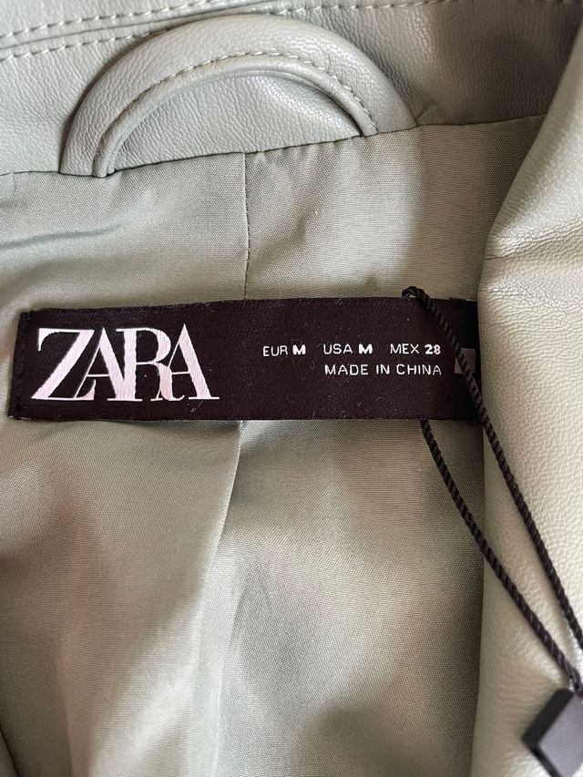 Traje chaqueta Zara verde