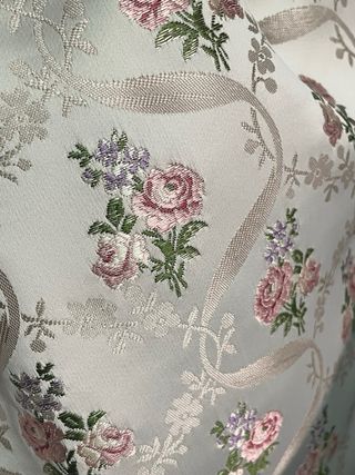 Volcada fallera bebe, con capota incluida. Nuevas