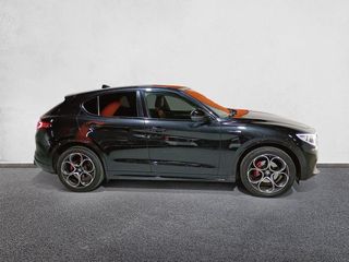 Alfa Romeo Stelvio 2.2 Diésel 210cv Veloce Q4
