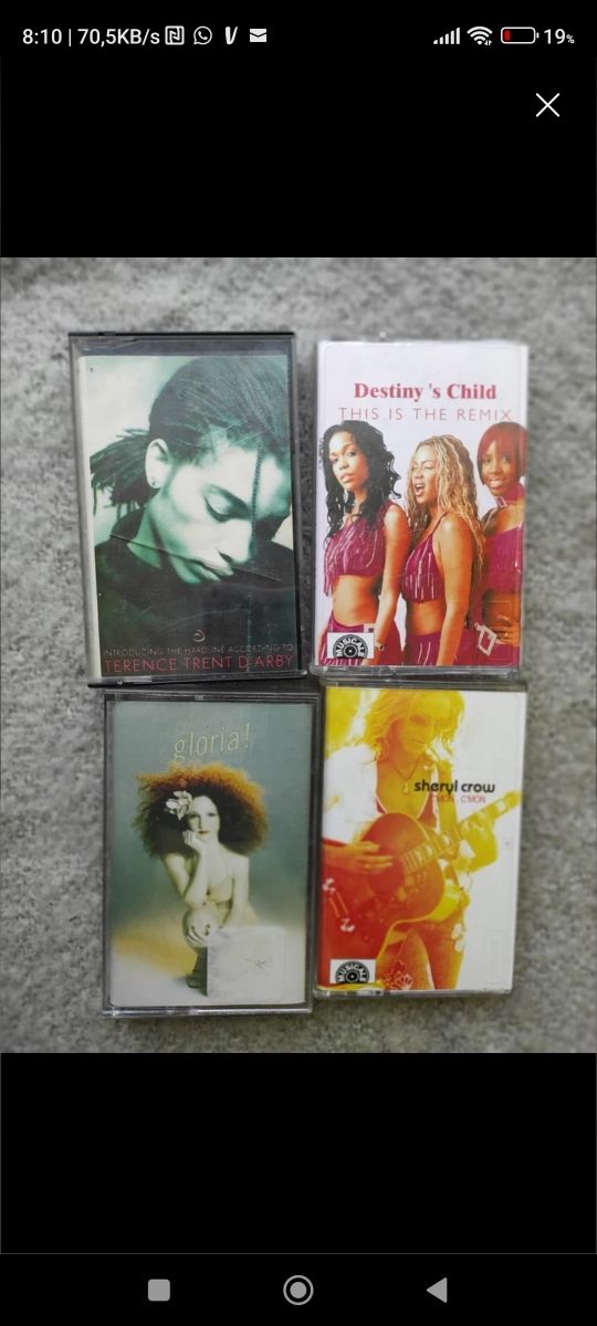 4 Cintas de Cassette - Música Variada