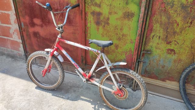 Bicicleta montaña antiguas
B-pro bmx BH