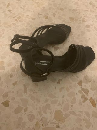 Sandalias tacón 5th Avenue negras