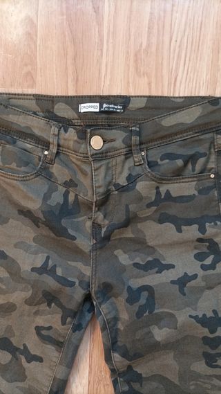 Pantalón militar camuflaje 36