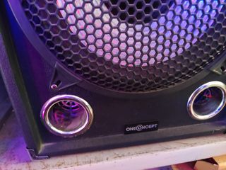 Altavoz ONE CONCEPT 12" autoamplificado con usb mi