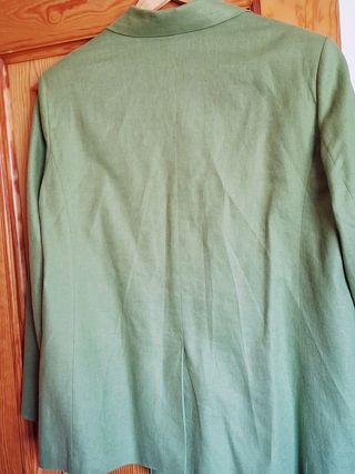 Traje chaqueta lino verde