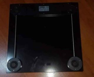 BILANCIA PESAPERSONE DIGITALE IN VETRO NERO