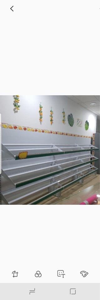 Estanterías - metal