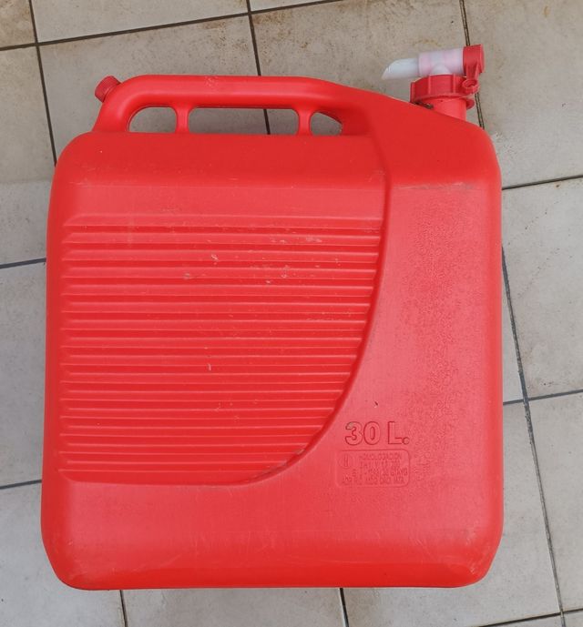 Bidones agua 30L - Rojo y Blanco