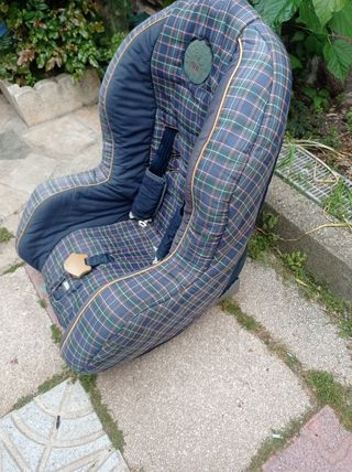 Silla coche ADVANCE usada