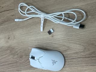 Razer Viper V2 Pro Blanco - Inalámbrico NUEVO