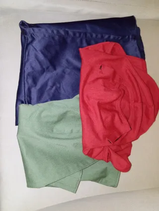 Monos trabajo ,capuchas, guantes,chaqueta y mandil