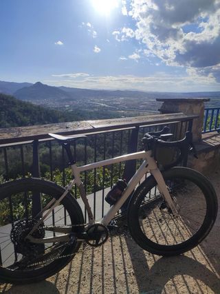 Bicicleta Gravel Megamo West 05 Axs potenciometro